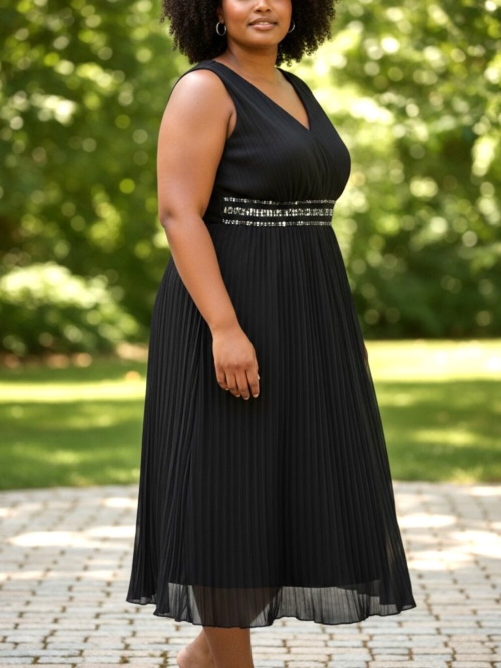 Black Sleeveless Midi Cocktail Dress Sequined Empire Waist Lane Bryant Size 20
